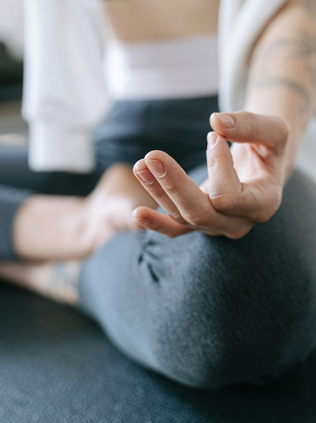 pexels-ivan-s-6648573